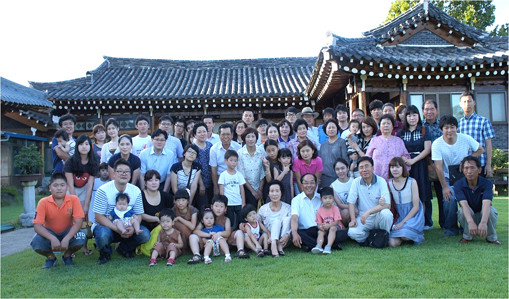 201208117_01.jpg